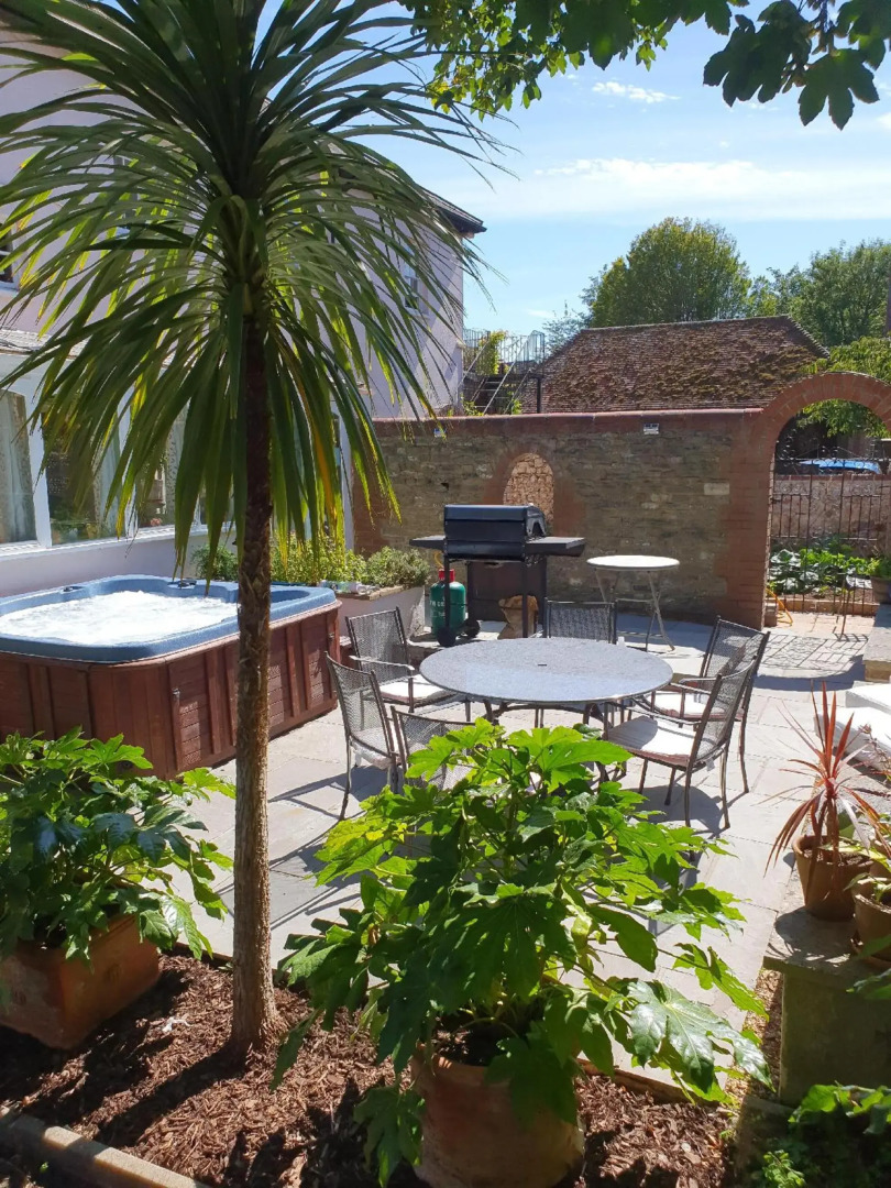 Marley House Bed & Breakfast