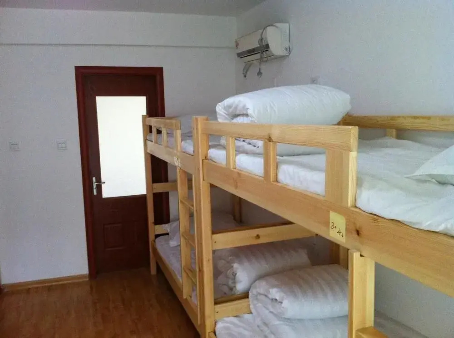 798 International Youth Hostel