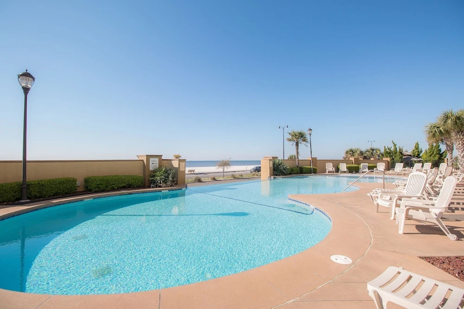 Sienna-Sienna 1201 Penthouse