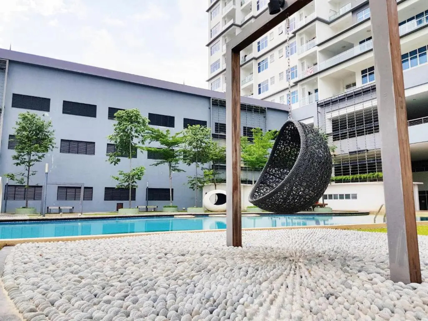 No.1 The Muji @ Puchong IOI MALL Skypod Residences