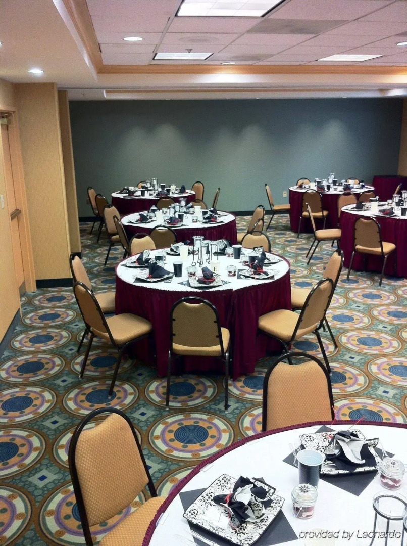 Holiday Inn Express Hotel & Suites Bluffton @ Hilton Head Area