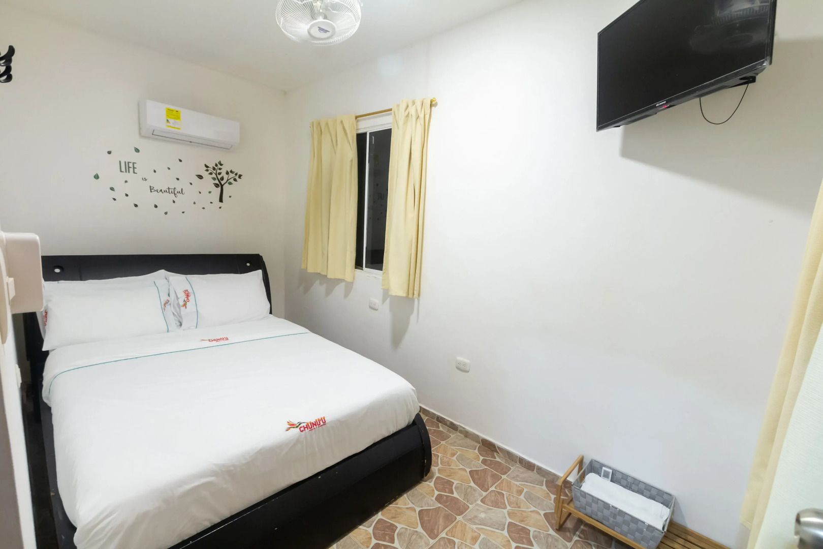 Chunuu Hostal y Glamping Minca