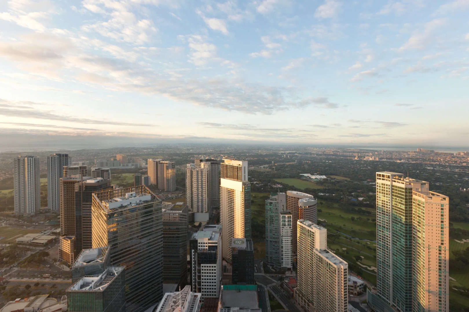 Shangri-La Residences at the Fort, Manila