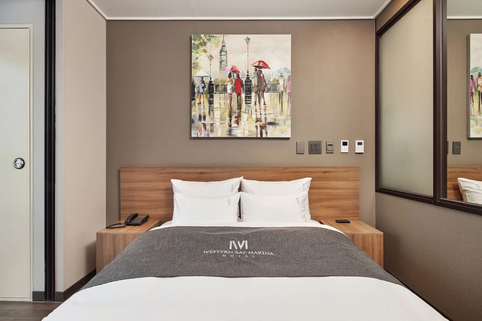 Western Bay Marina Hotel