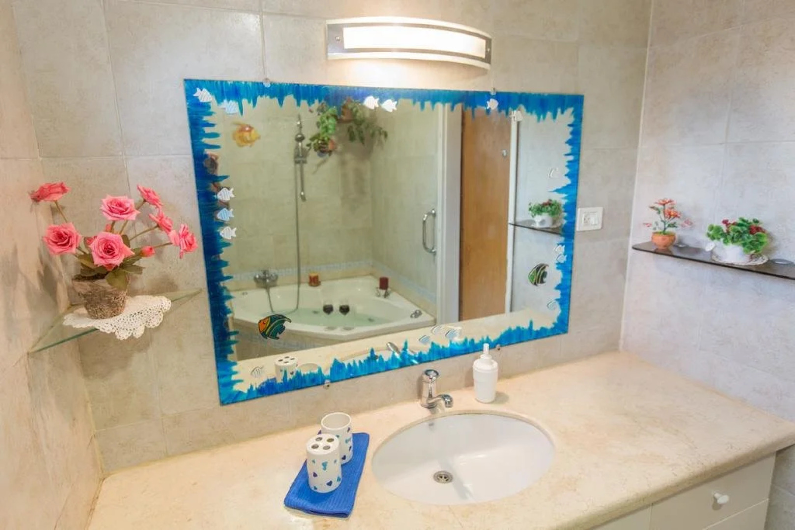 Leyad Hashmura Lodging