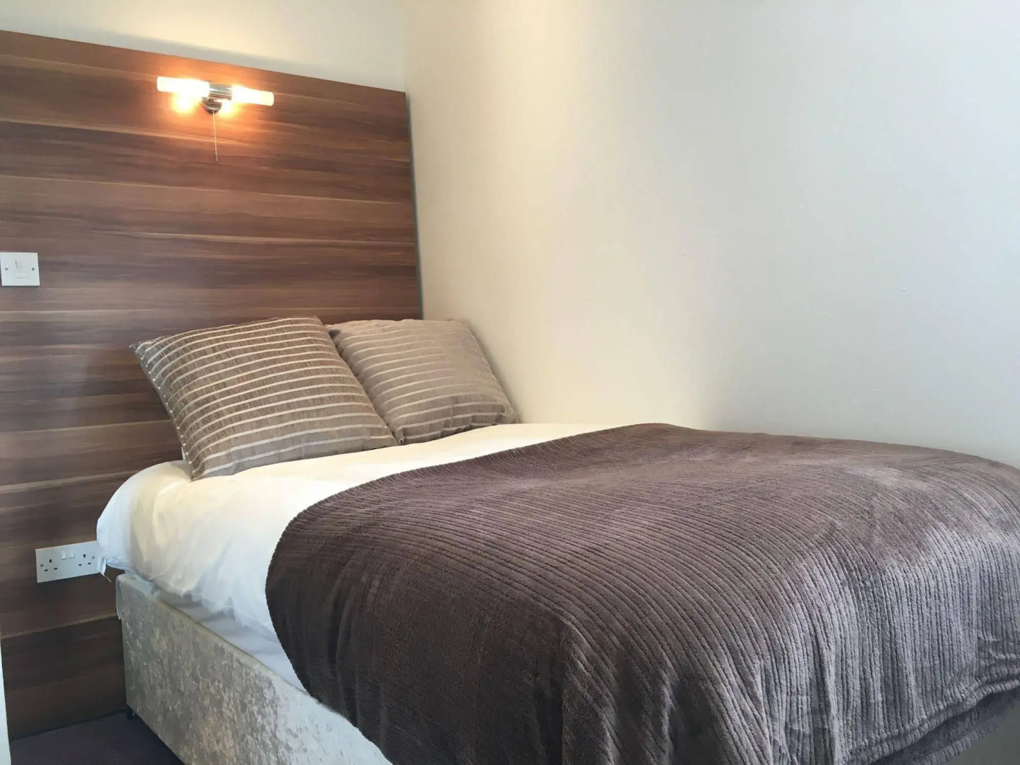 Glasgow Airport Apartments