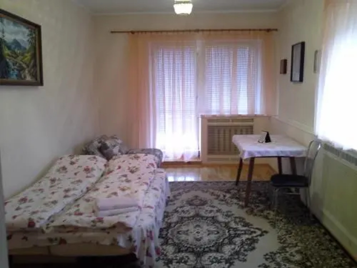 Guest House v Petrovskom