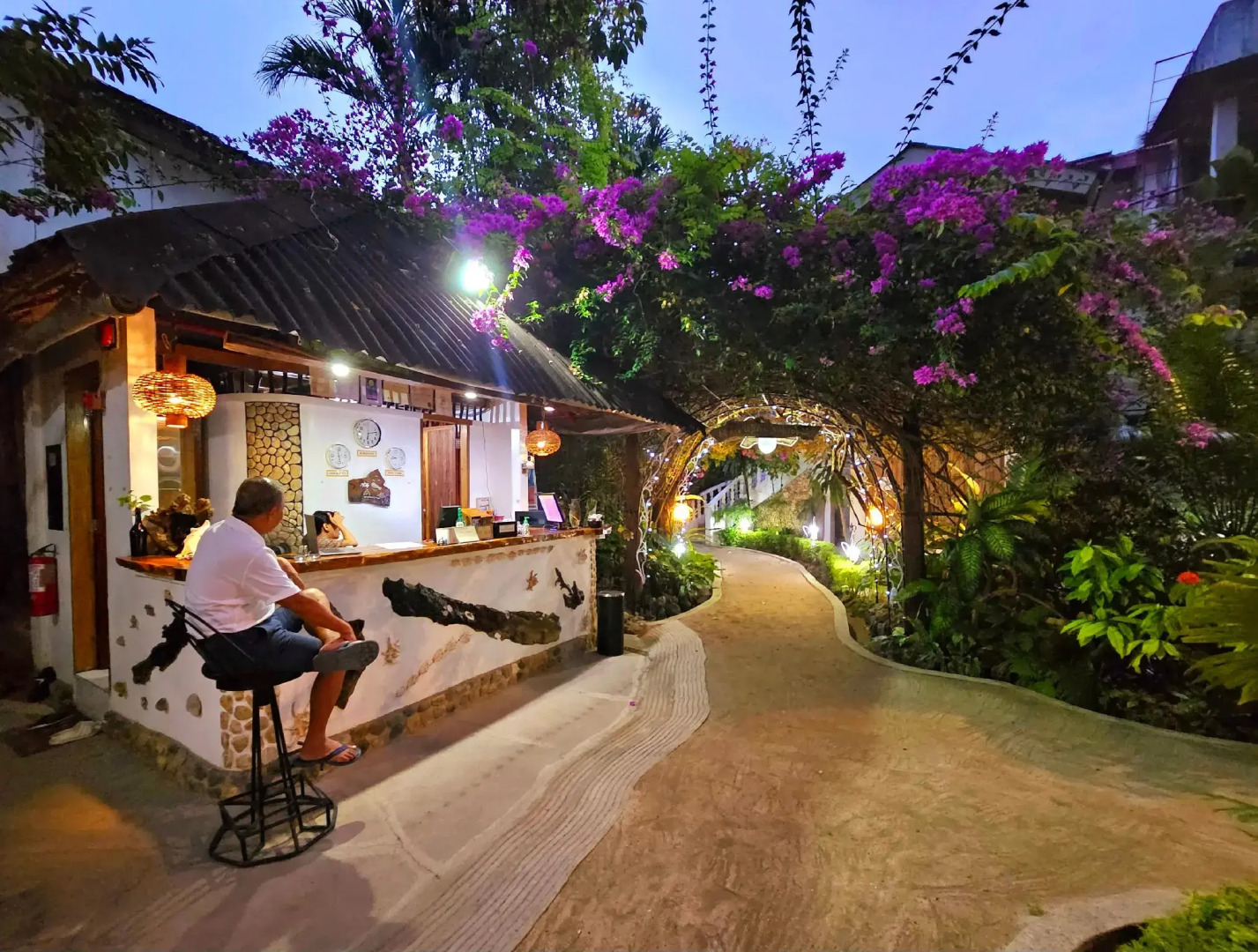 CocoLoco Boracay Beach Resort