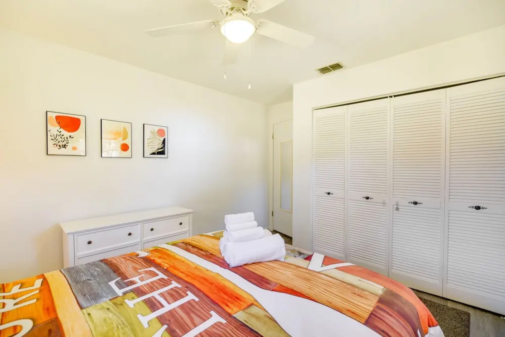 Family-friendly Home on Lake Tulane: Great Views!