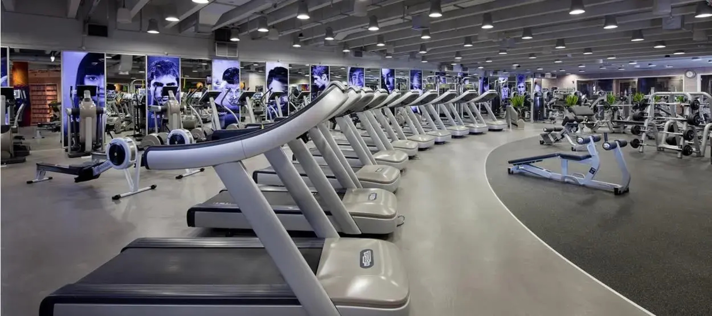 Jumeirah Emirates Towers Dubai