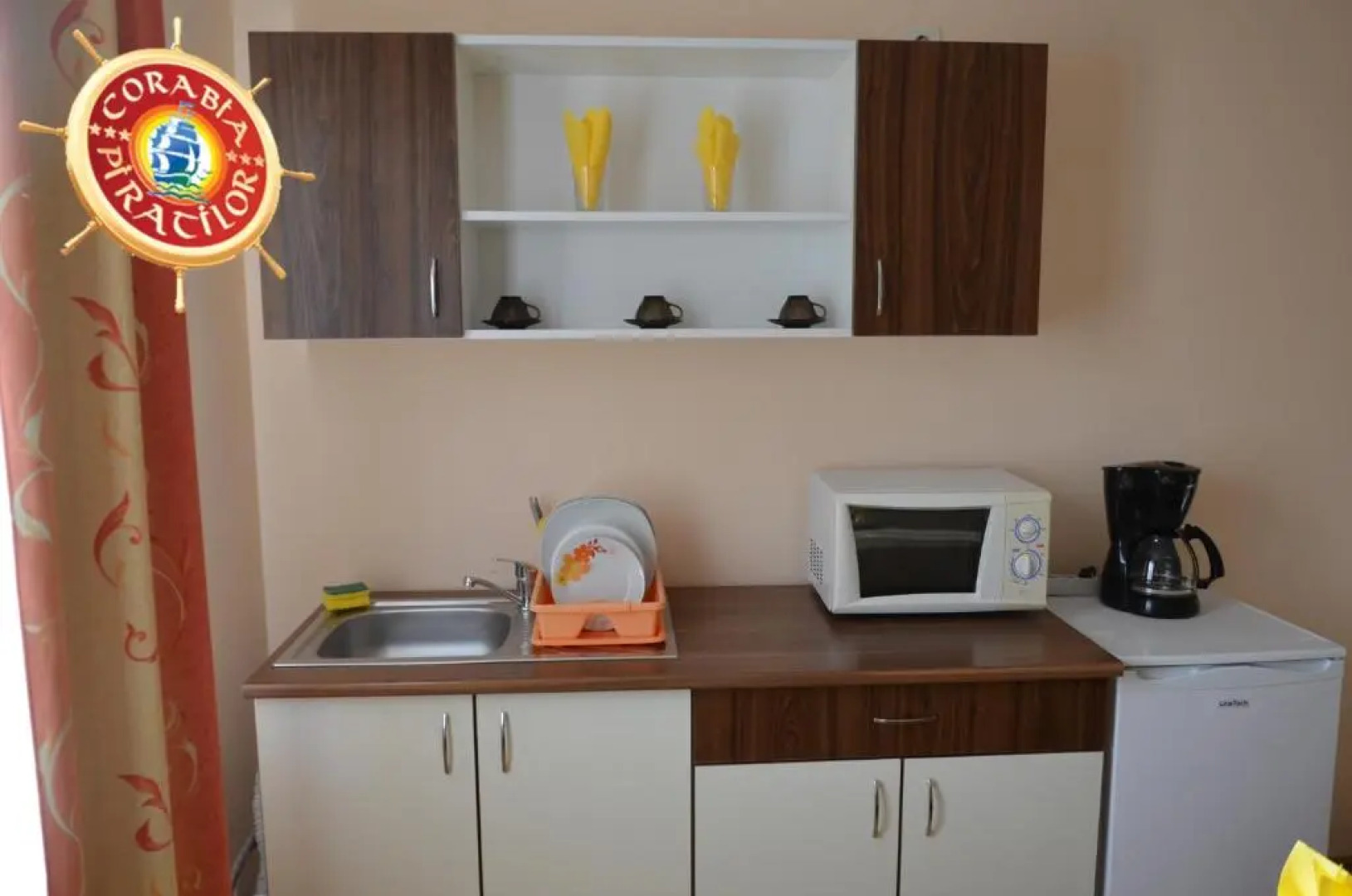 Club de Vacanta Corabia Piratilor