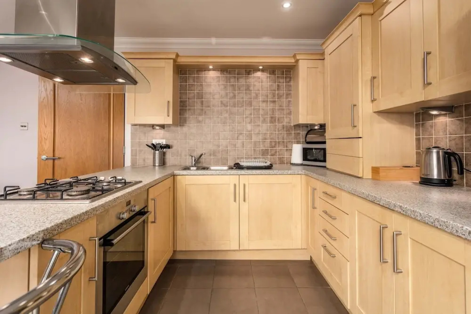 London Gate No2 - Donnini Apartments