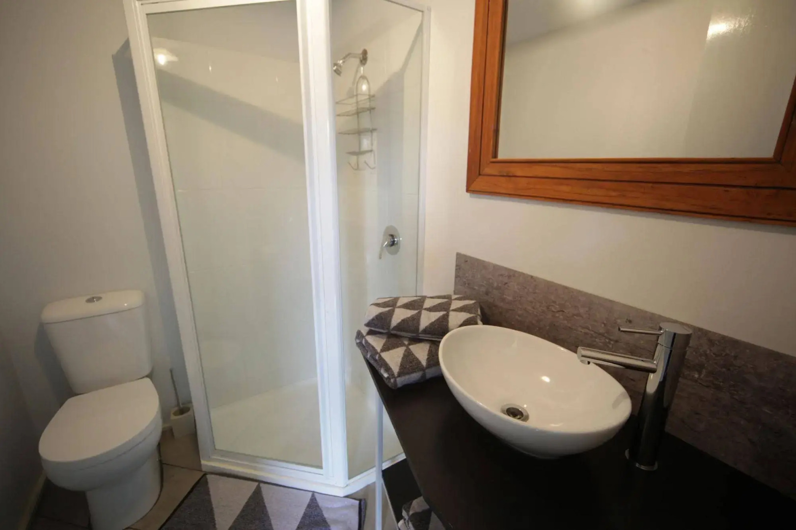 Latrobe Art Apartments