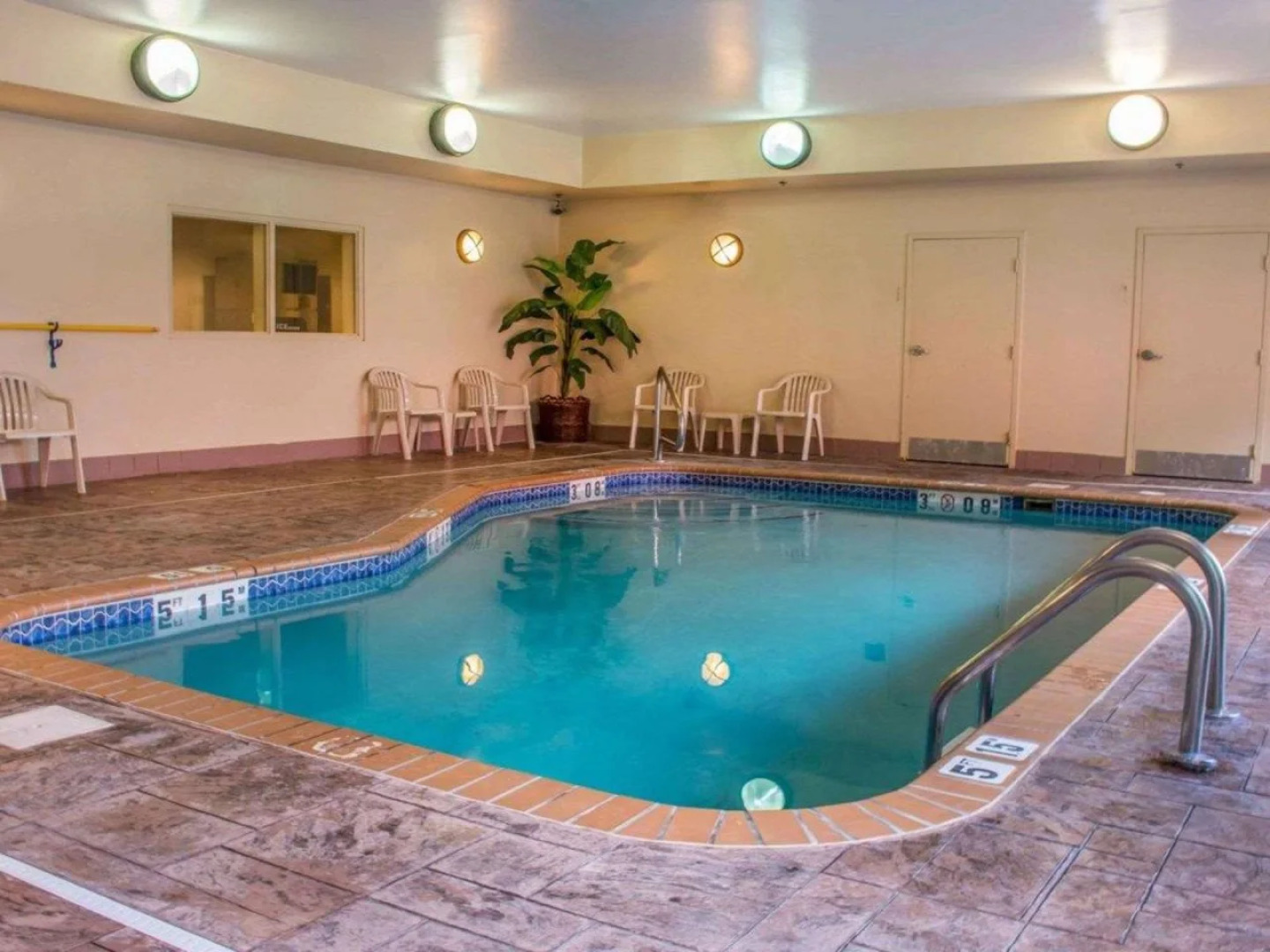 Comfort Suites Huntsville MidCity District at Research Park