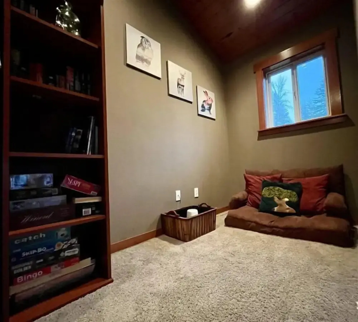 River Rock Mountain Cabin