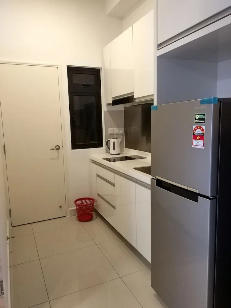 Cozy Condo at The Meridin Medini