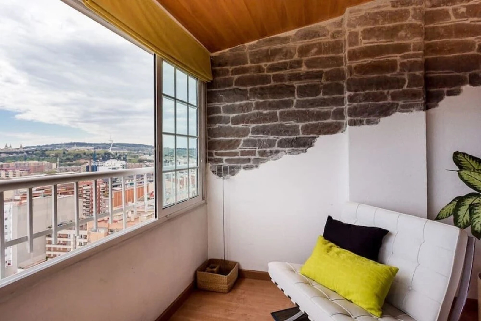 Comfortable 3bed With Amazing Views Over Barcelona