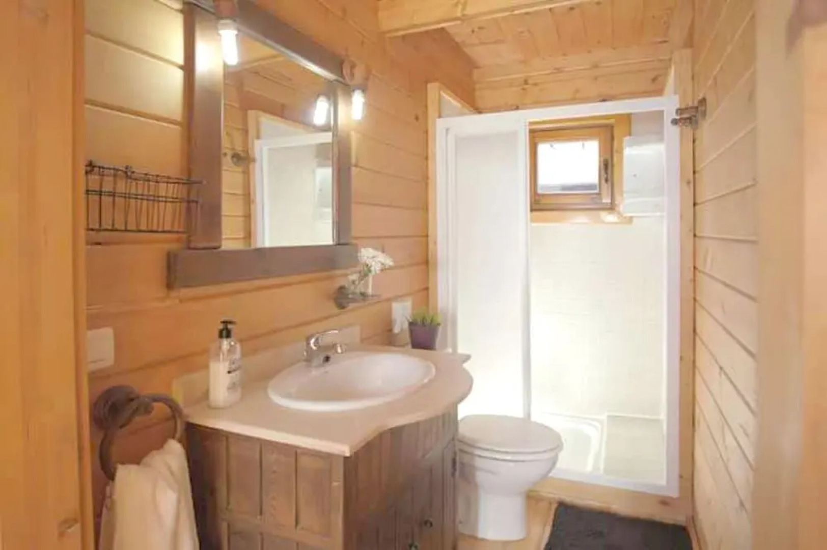 Bungalow With 3 Bedrooms in Tarifa, With Wonderful Mountain View, Enclosed Garden and Wifi