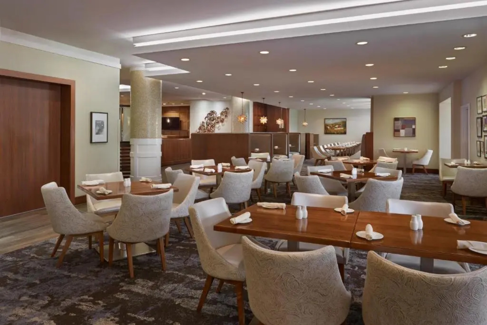 Sheraton Parkway Toronto North Hotel & Suites