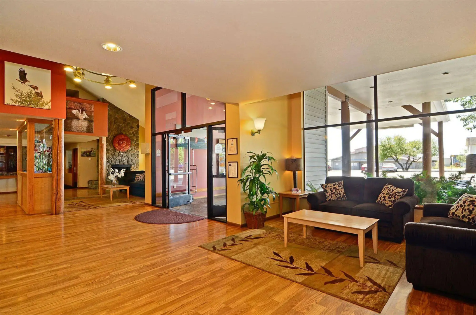 Friday Harbor Suites