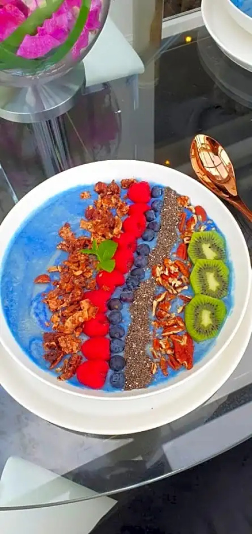 The Orange Fox Lux Room and Hot Tub at The Grumpy Schnauzer Guest House