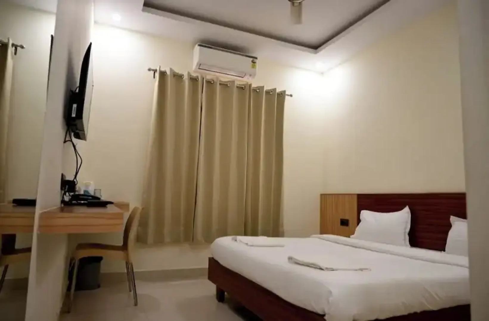 Sri Ram Janki Palace