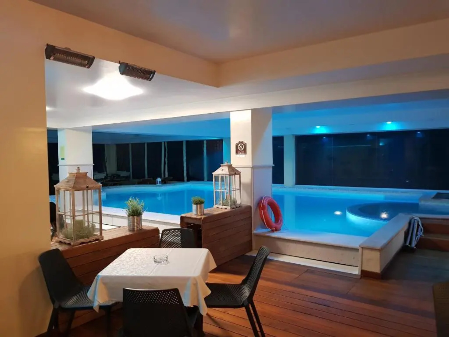 Admiral Hotel Villa Erme