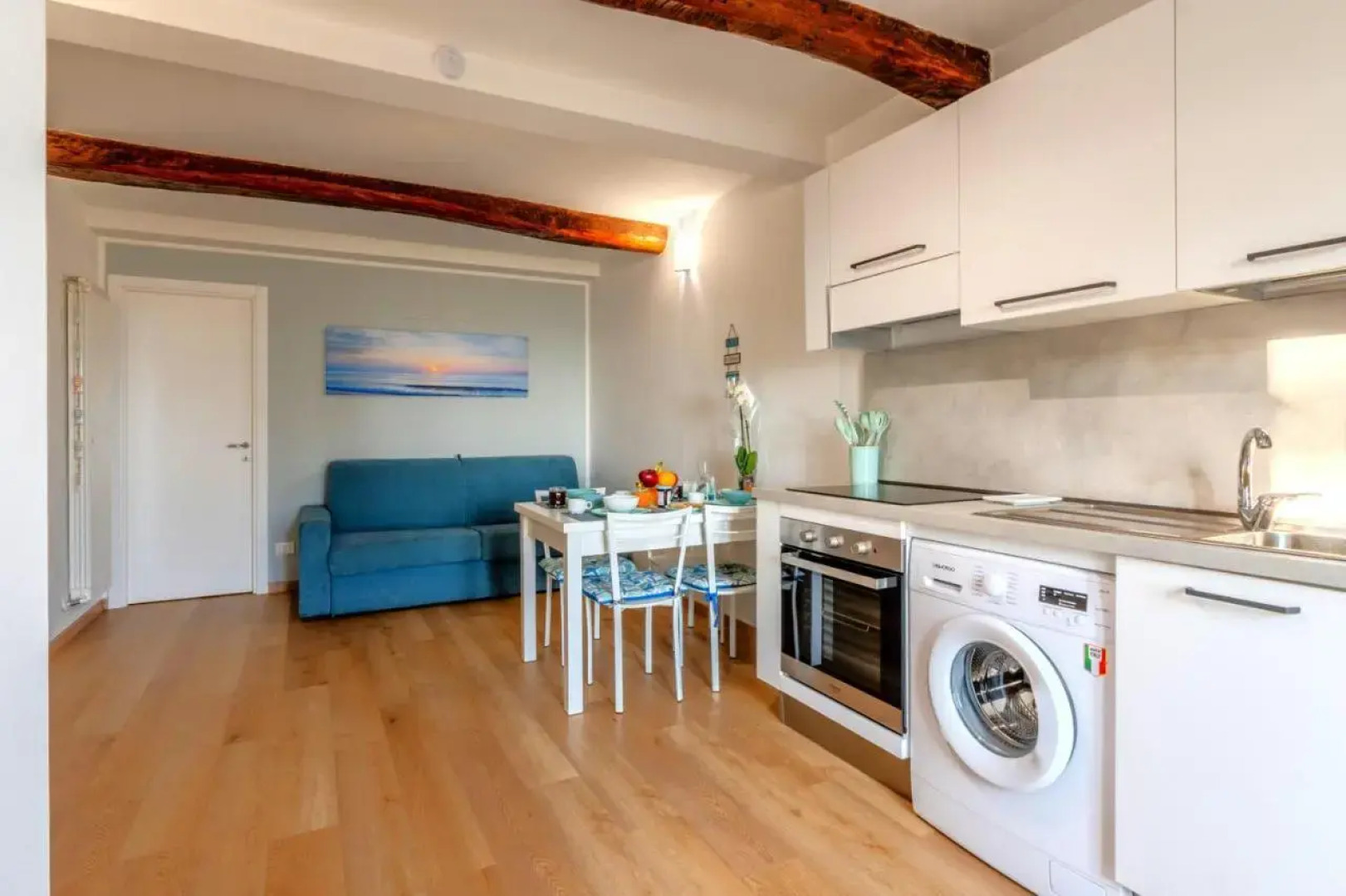 ALTIDO Great Flat with Balcony & Sea View near Beach