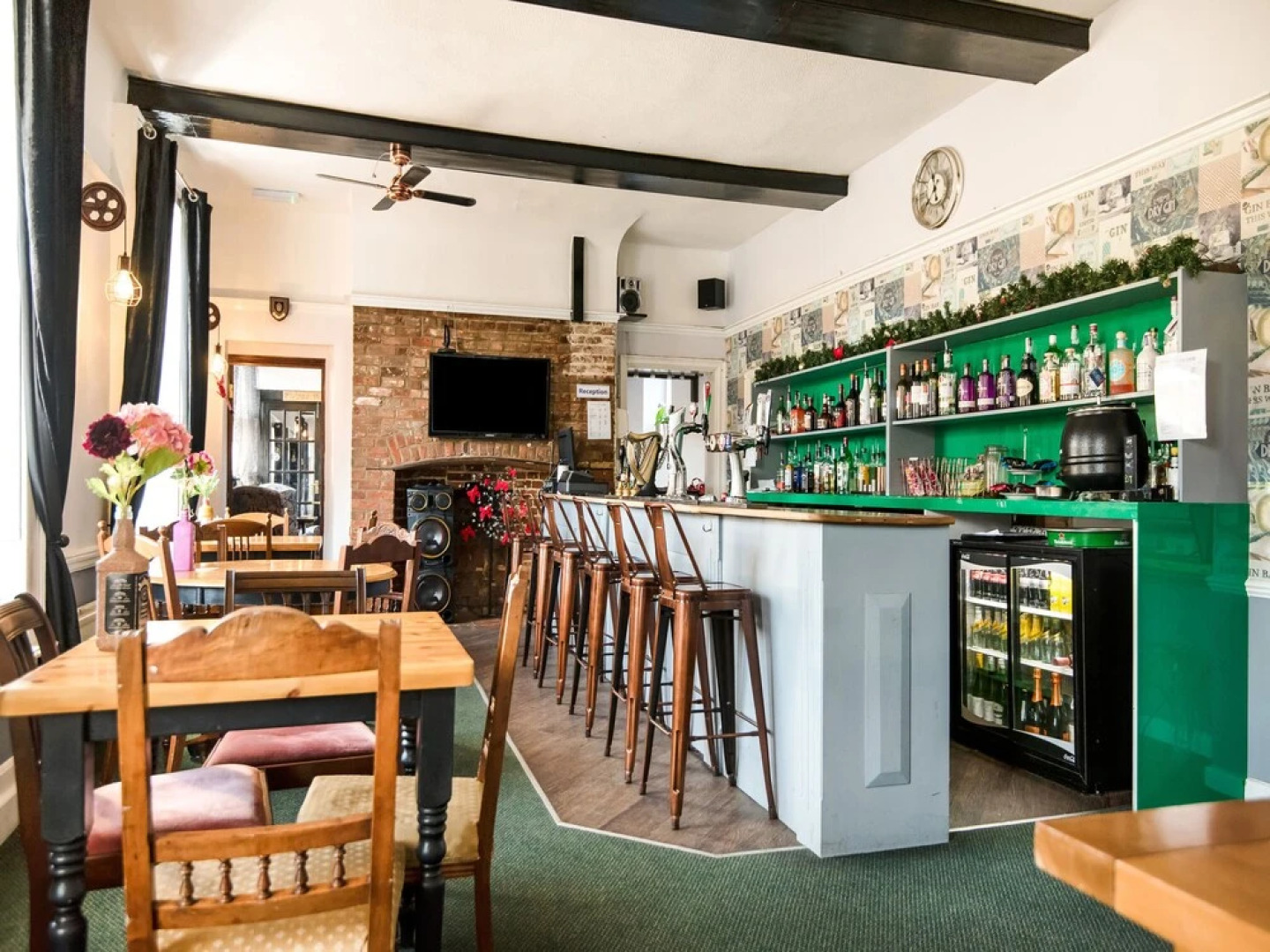 Hardwicke Arms Hotel