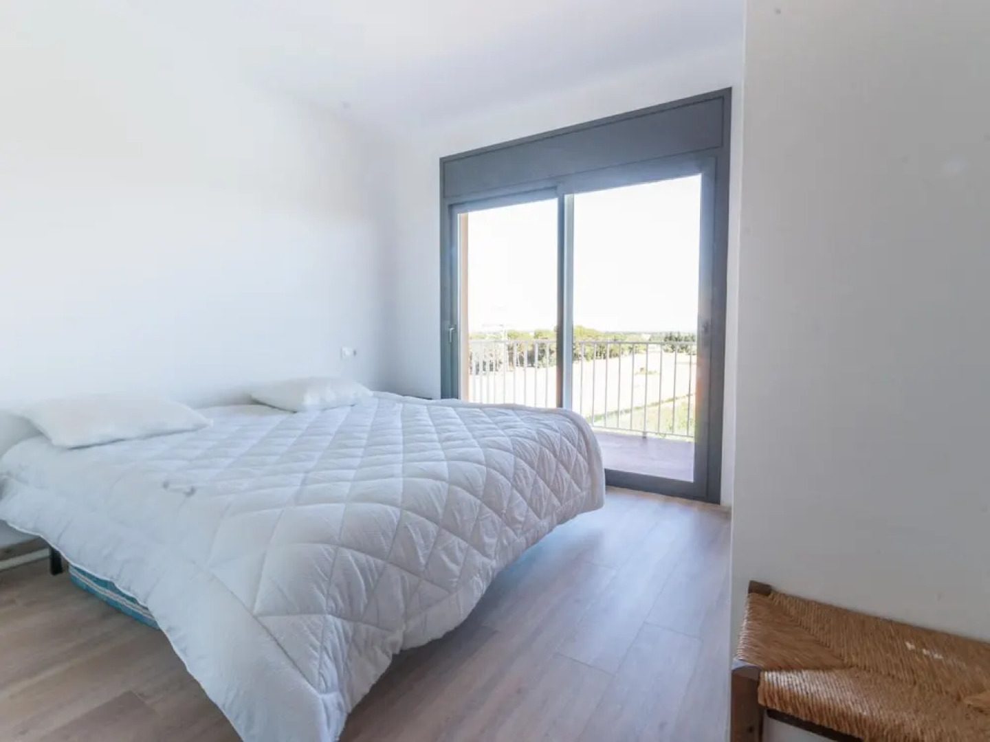 Modern Apartment in St Pere Pescador With Swimming Pool