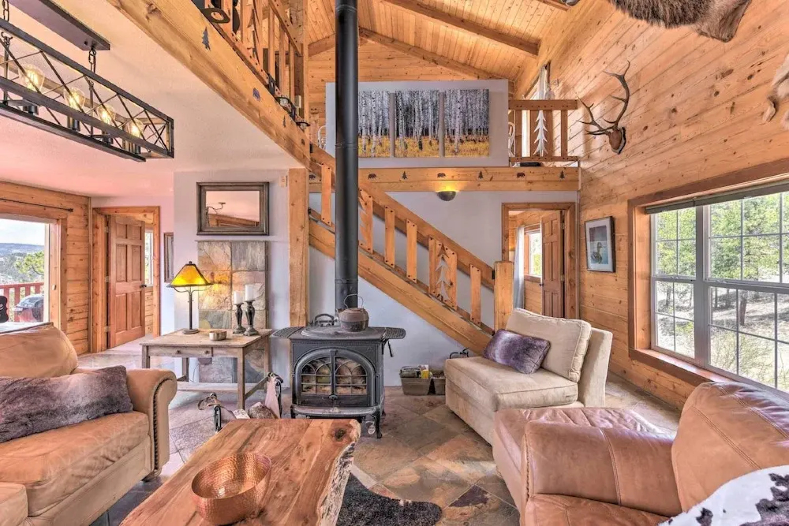 Secluded Cotopaxi Cabin w/ Panoramic Mtn Views