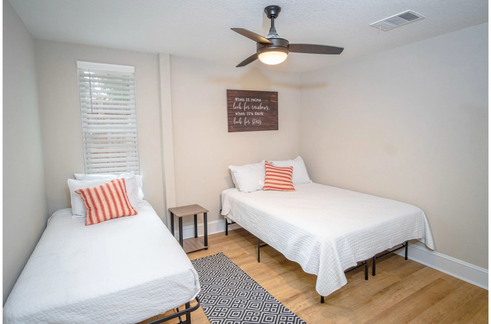 Brand New Remodeled 3BR/2BA House Near Downtown