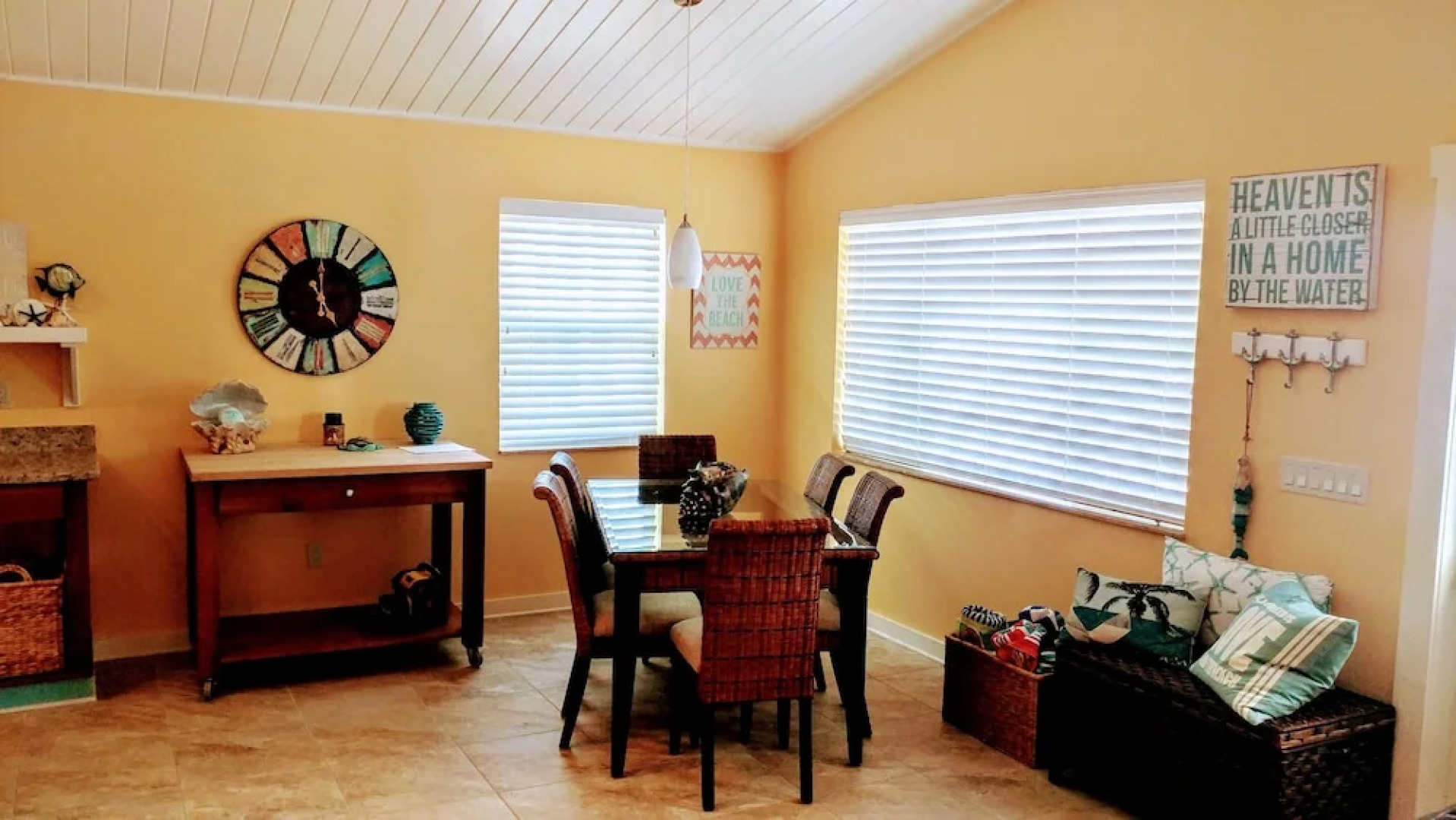 Blue Starfish Estate by MNM