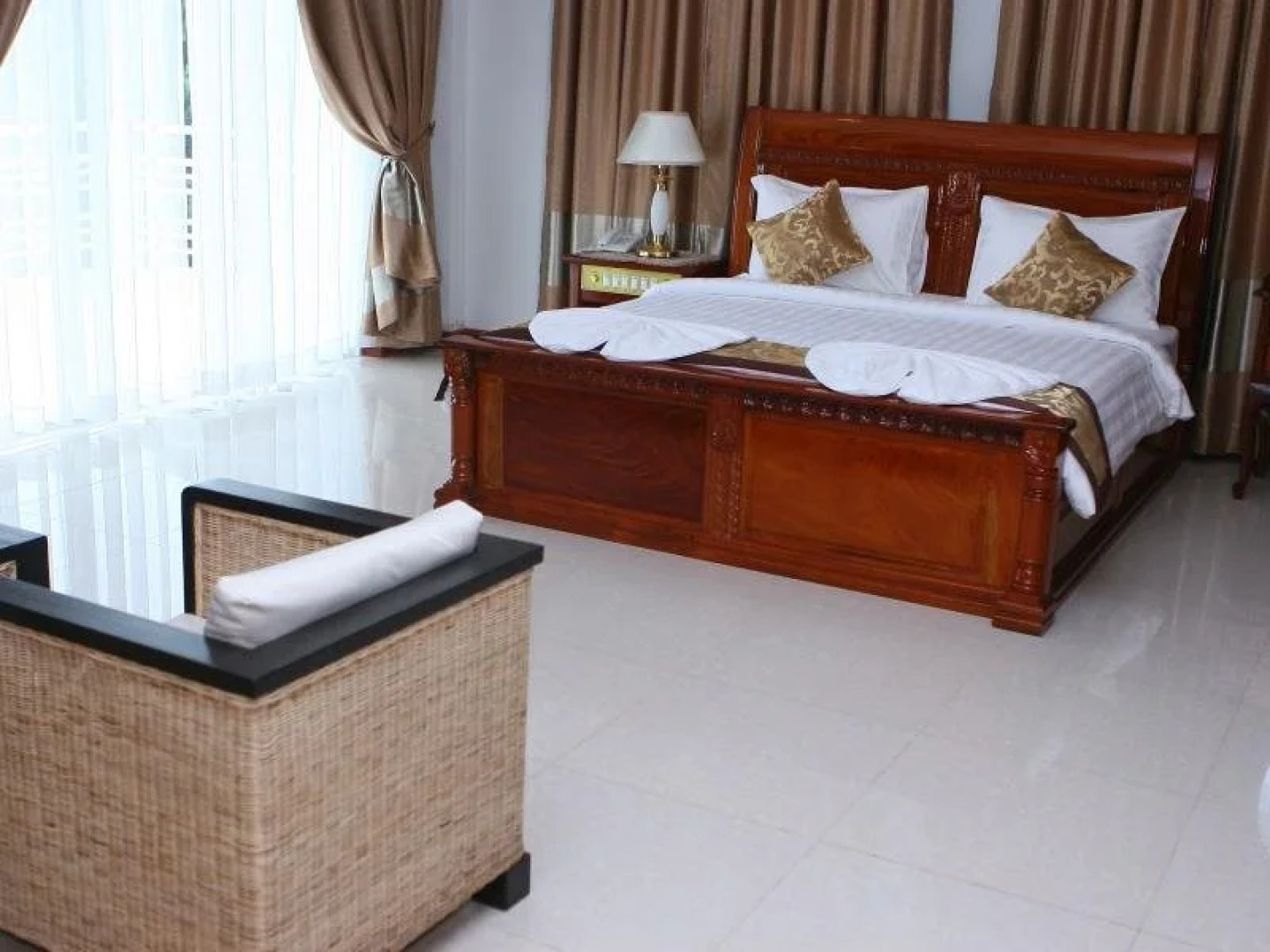 Mekong Dolphin Hotel