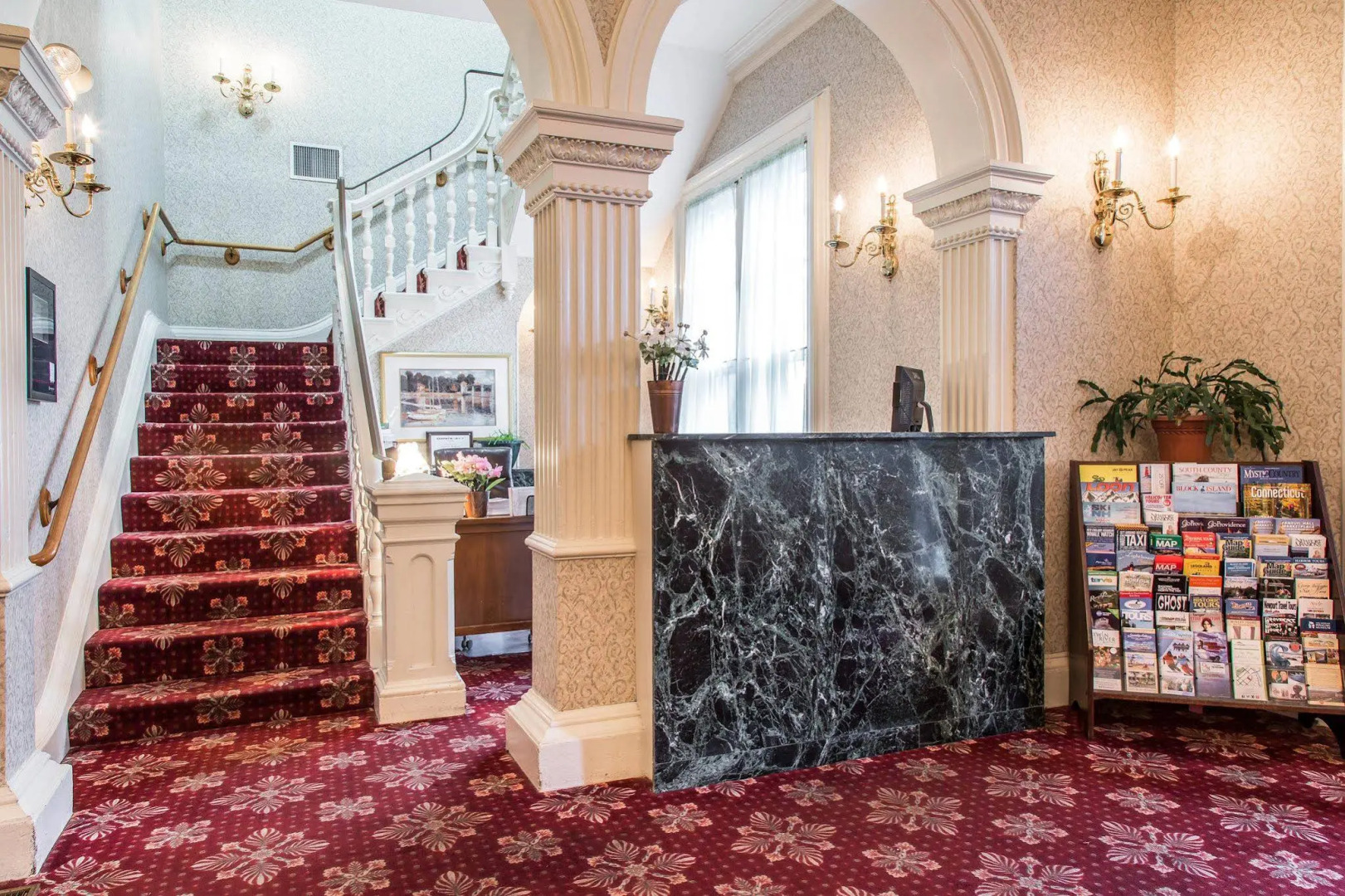 The Carriage House Inn Newport