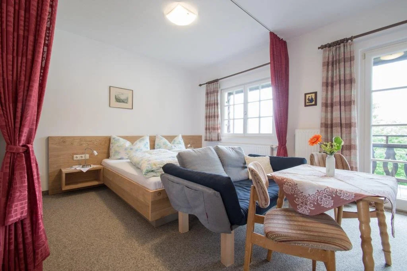 Ferienwohnung Pension Tirol