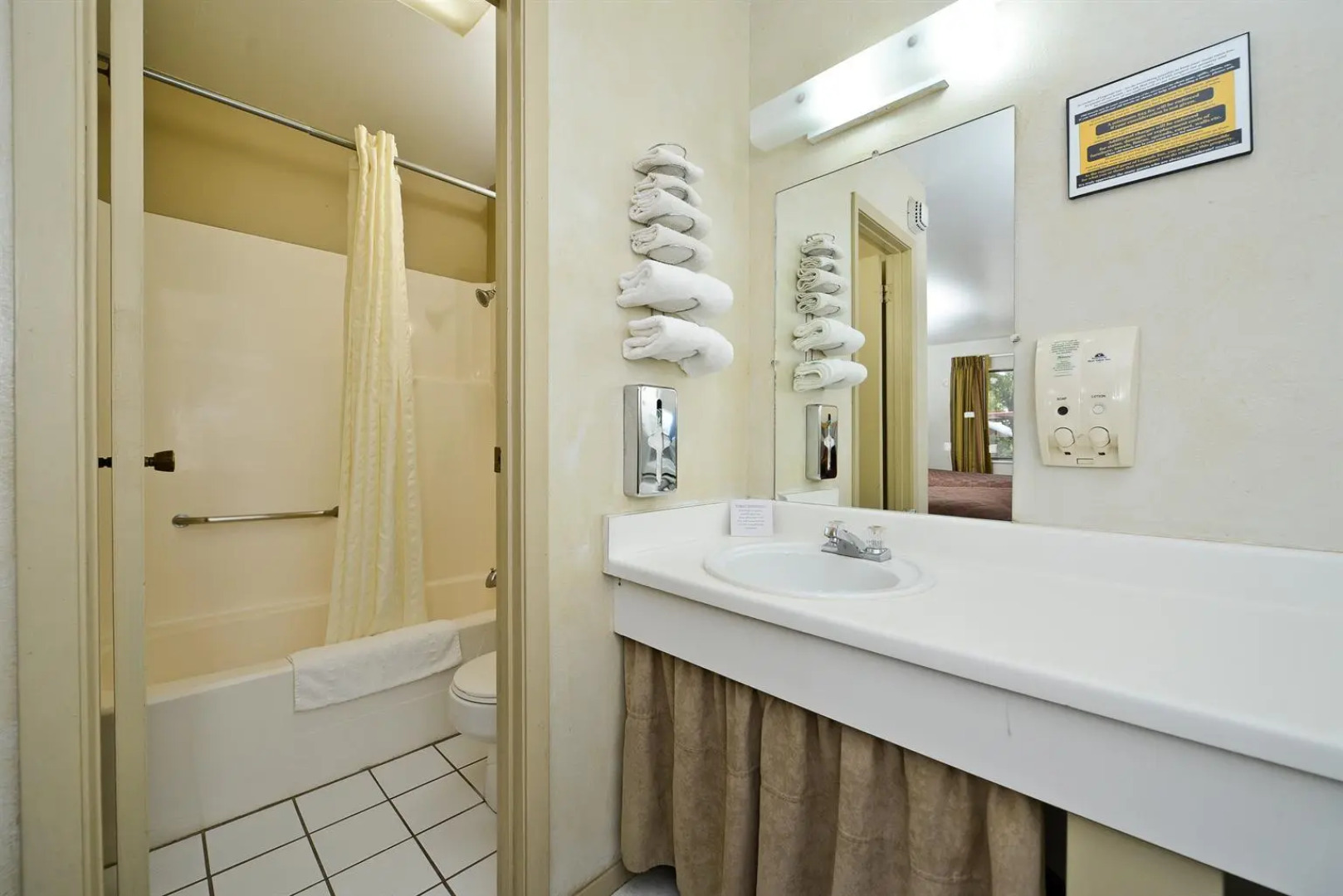 Americas Best Value Inn The Legends Inn