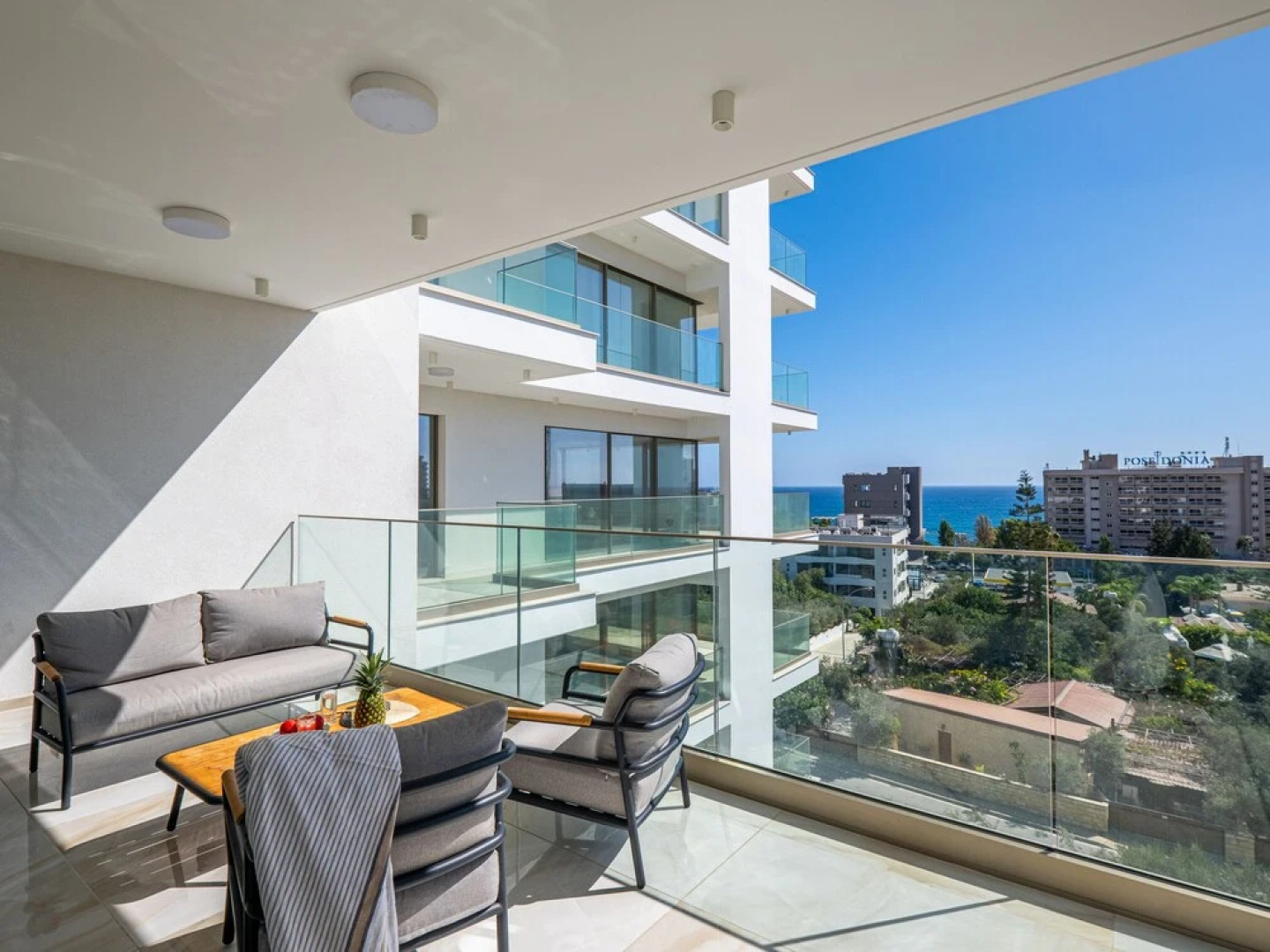 "sanders Dione Residences - Pleasant 2-bedroom Apartment With Sea View"