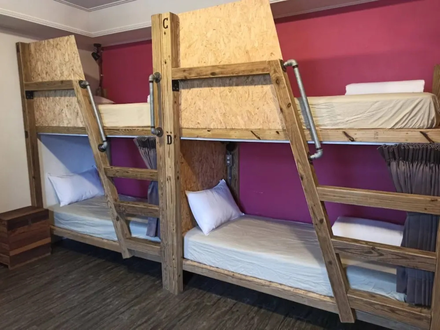 Donghe Surf Shop & Hostel - Taitung