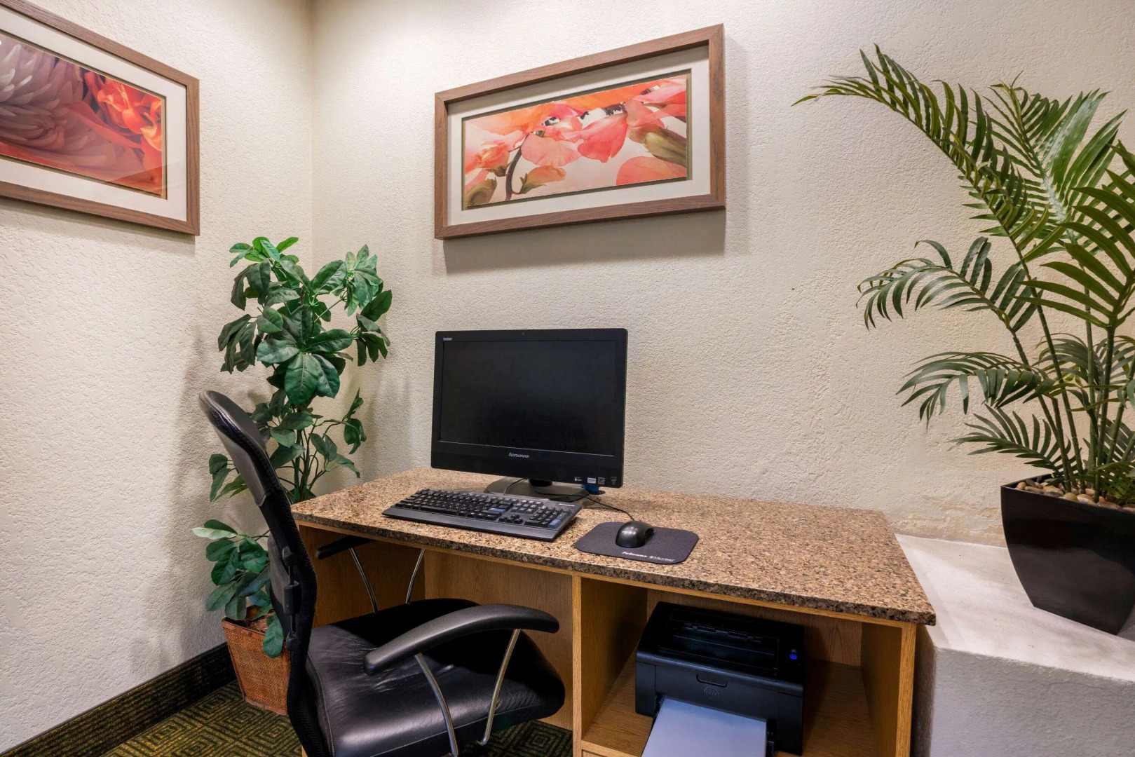 La Quinta Inn & Suites by Wyndham Seattle Sea-Tac Airport