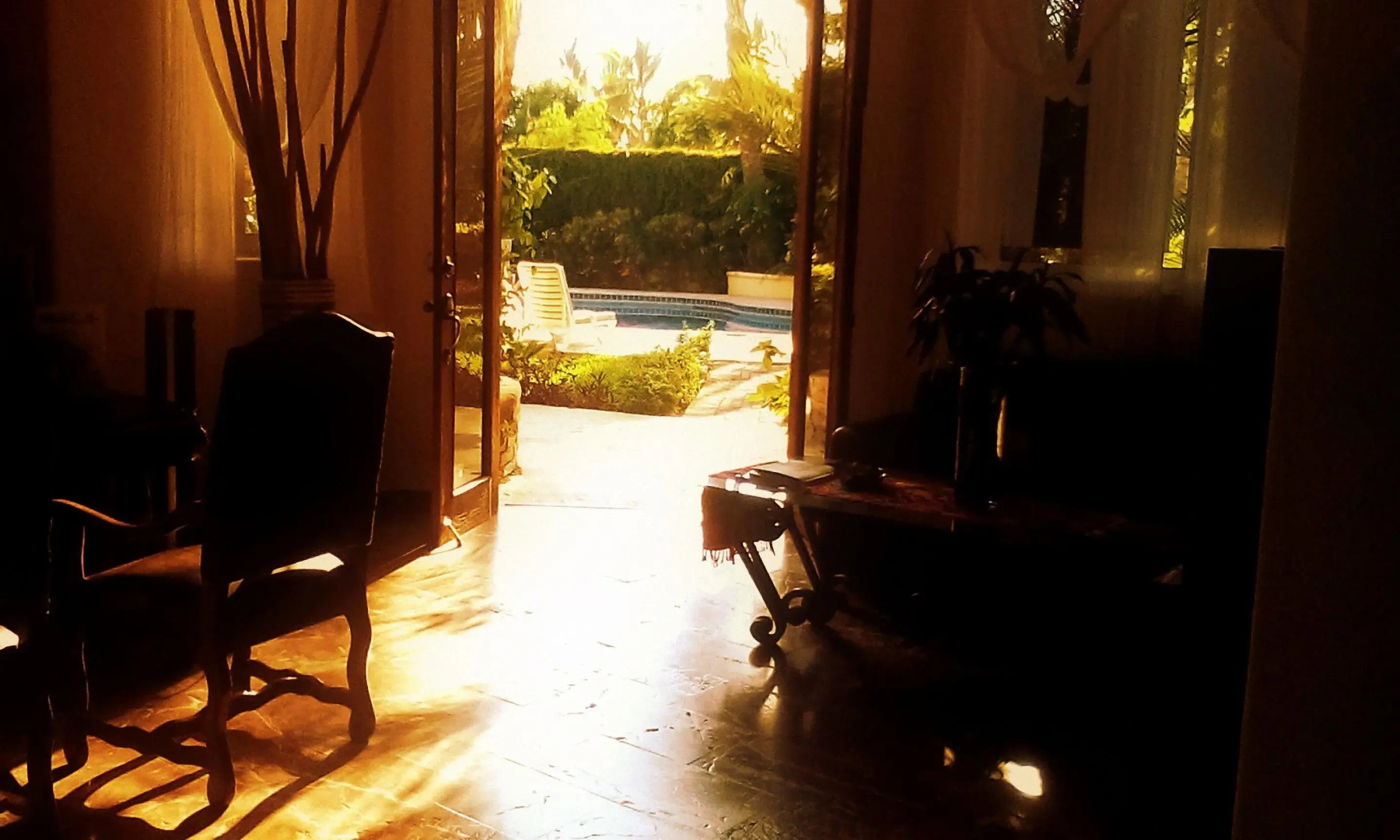 El Encanto Inn