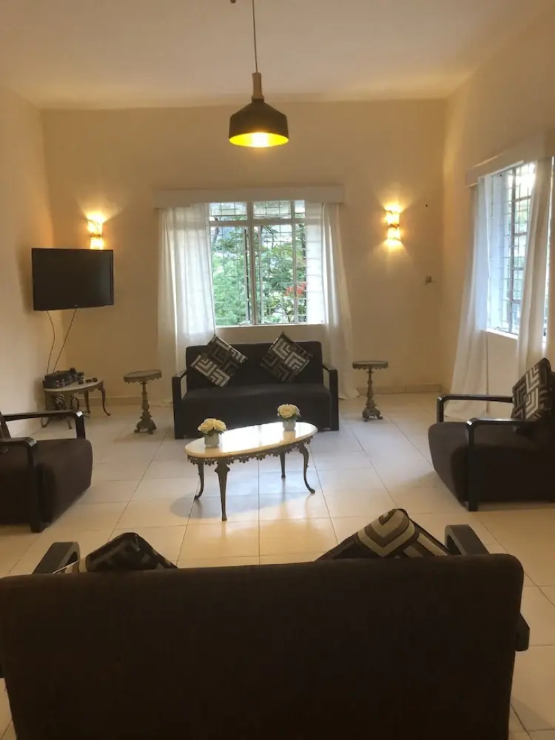 Lacs Villa Guest House