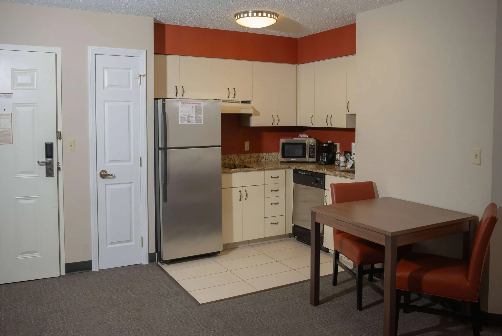 Hawthorn Suites BY Wyndham Erie