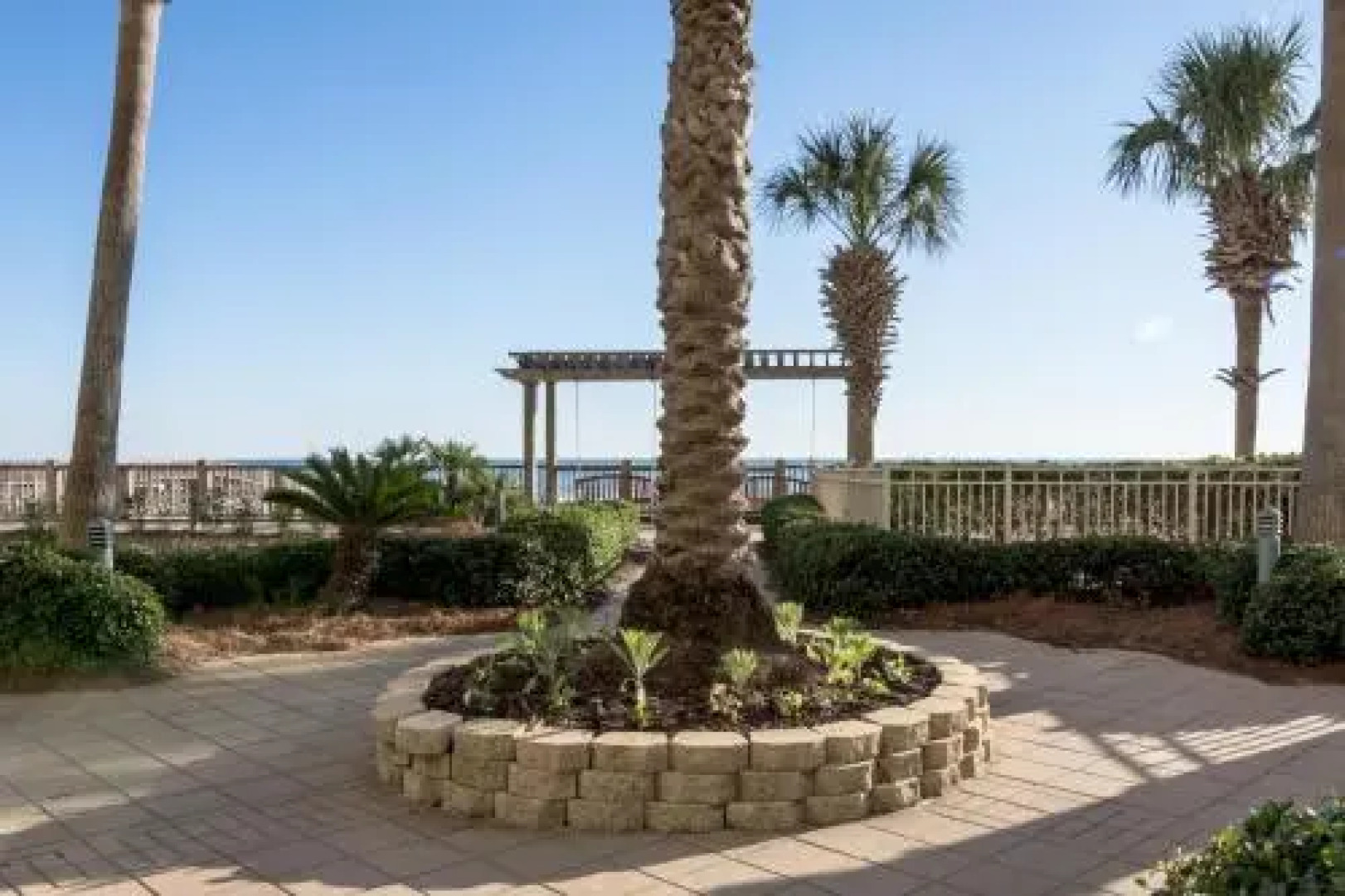 Beach Club Bristol 201 Condo