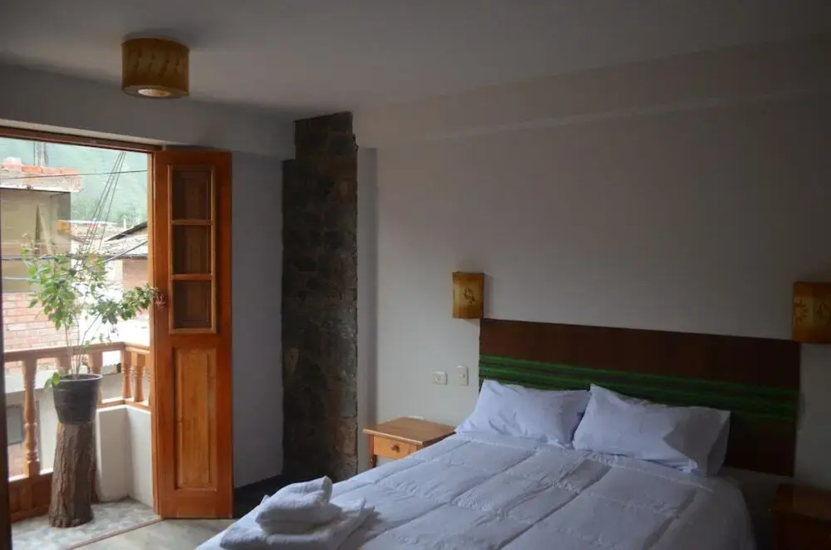 Hostal Balcon de Piedras
