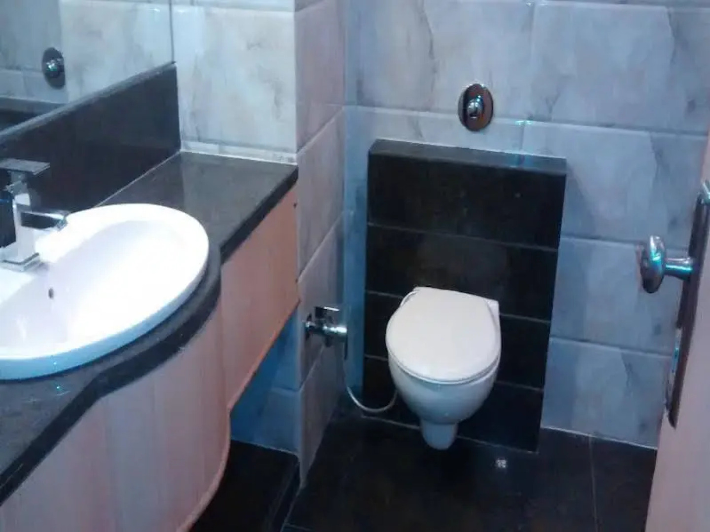 Wingston A Treehouse Hotel-Goverdhan