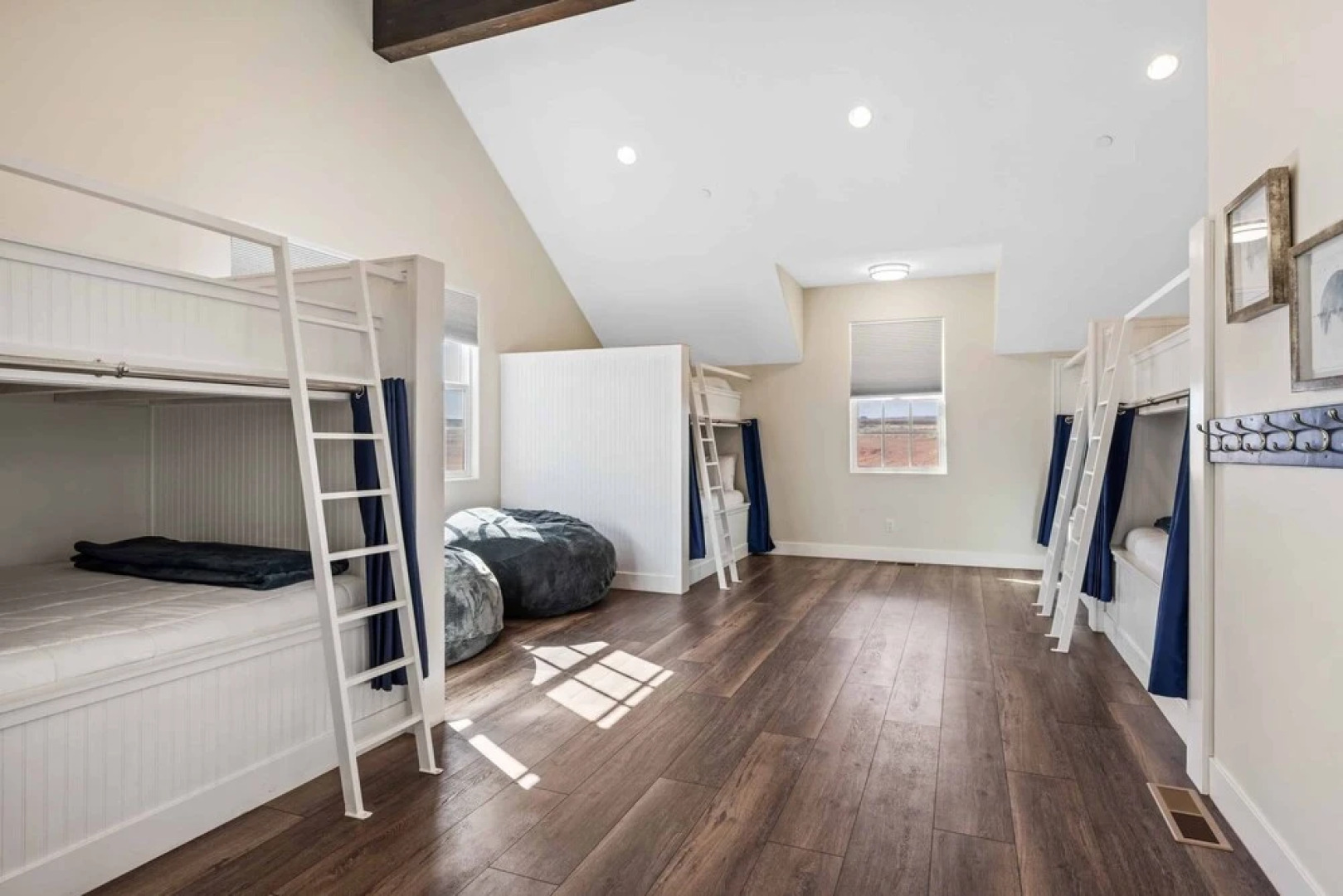 The Hudson #f2 4 Bedroom Townhouse