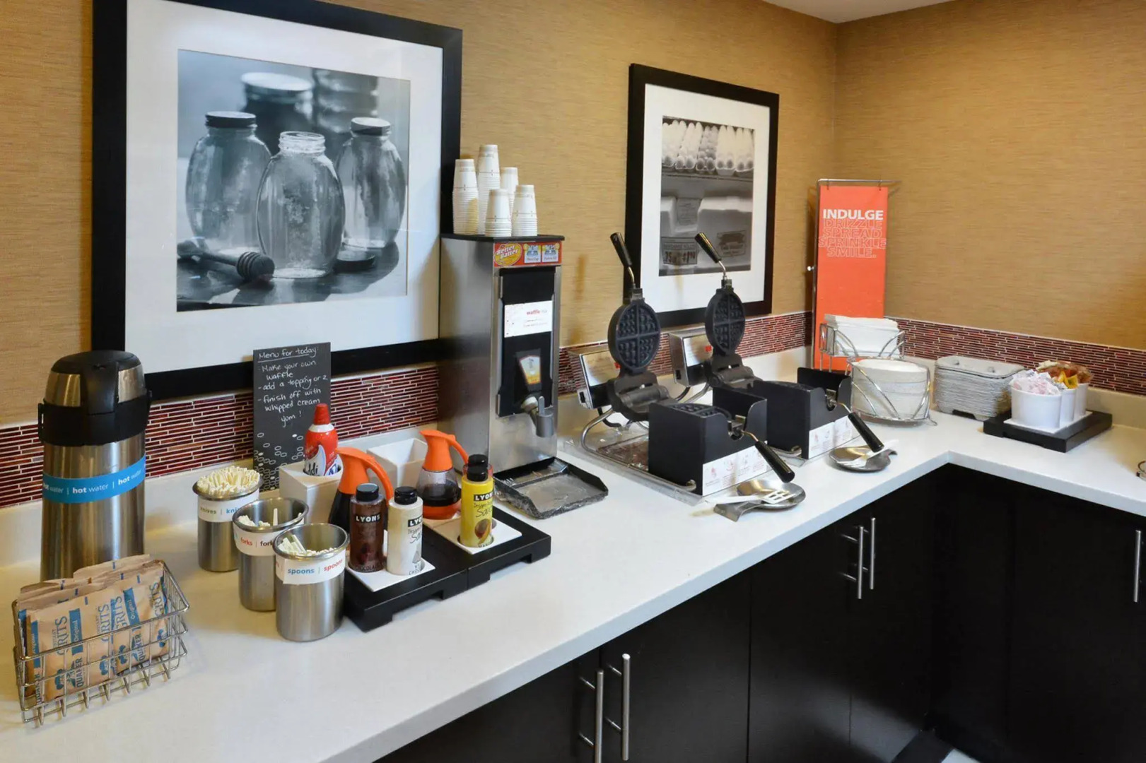 Hampton Inn Raleigh-Capital Blvd. North