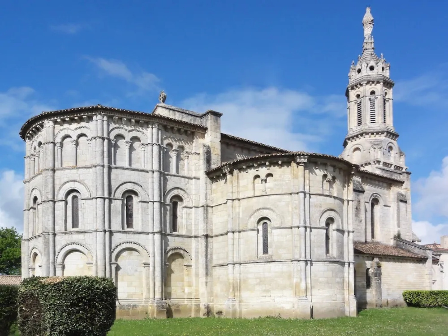 House With 3 Bedrooms in Bayon-sur-gironde, With Pool Access, Enclosed