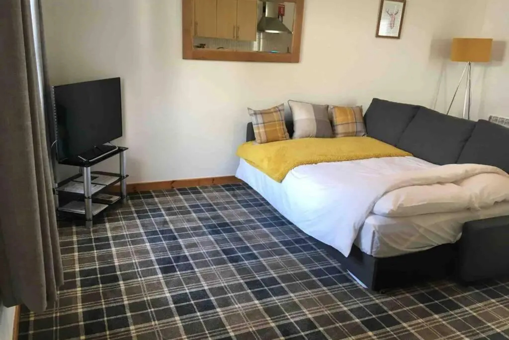 Tigh Stobban Apartment 1